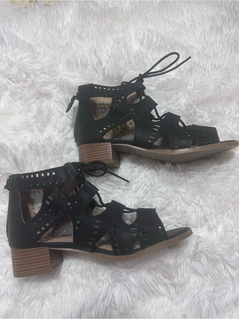 Harper Canyon Black Lace-Up Cutout Sandals